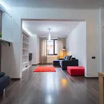 Cozy & Spacious Near Victoriei Square *