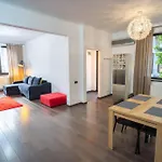 Cozy & Spacious Near Victoriei Square Apartman Bukarest