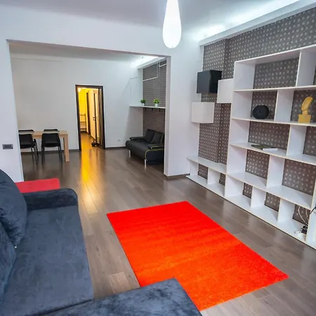 Apartament Cozy & Spacious Near Victoriei Square Bucureşti