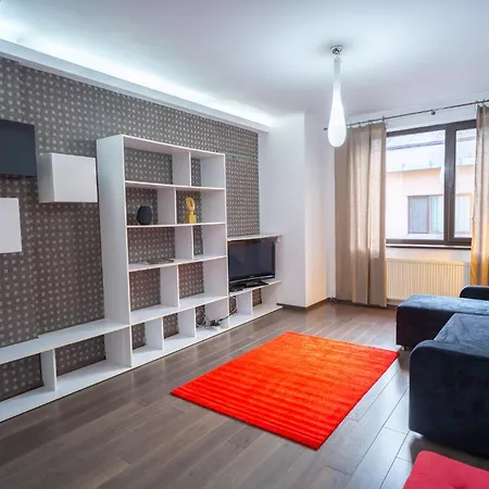 Cozy & Spacious Near Victoriei Square Apartment