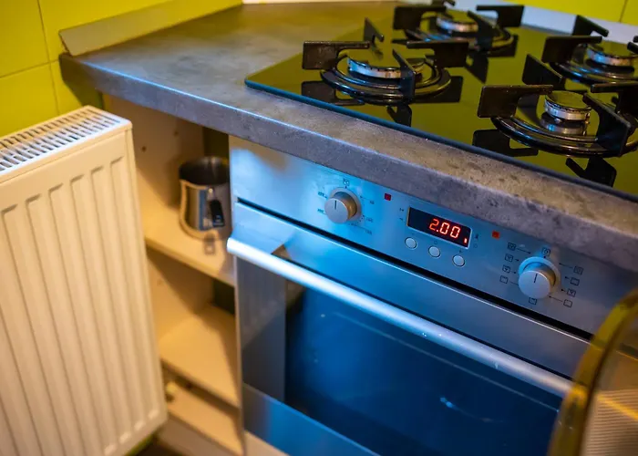 Cozy & Spacious Near Victoriei Square アパート *