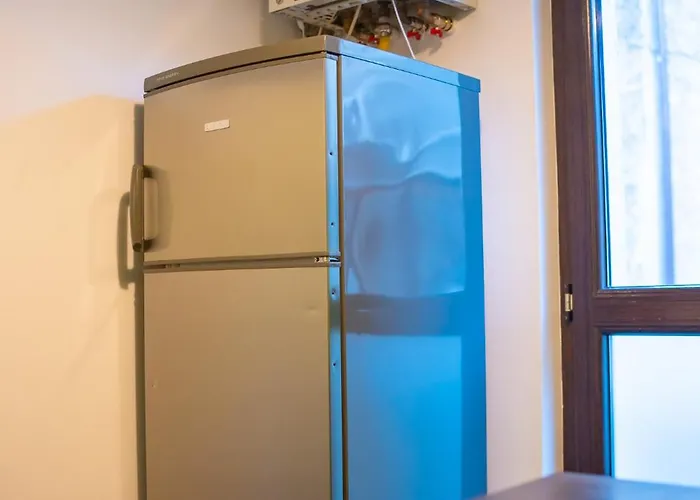 Apartment Cozy & Spacious Near Victoriei Square *